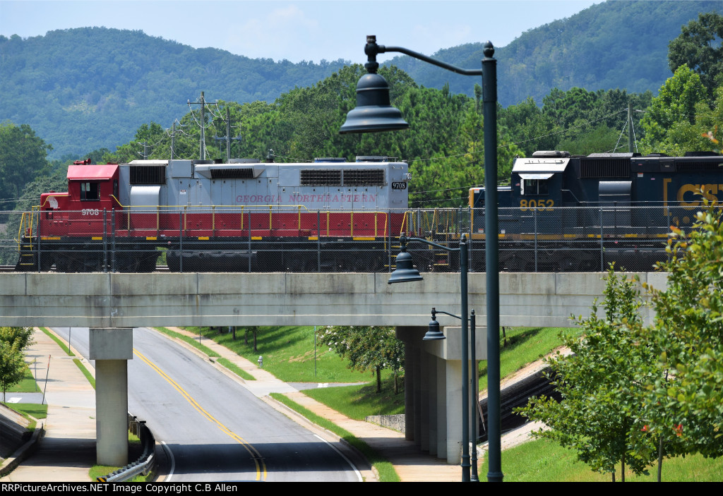 GNRR/CSX Switching On The Overpass